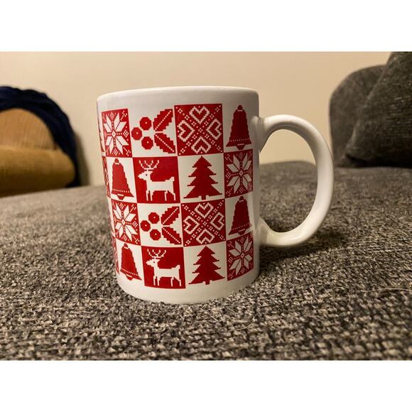 Just For You By Mega Toys Holiday Coffee Mug Red Knit Squares C Handle 12 Oz New - Picture 2 of 5